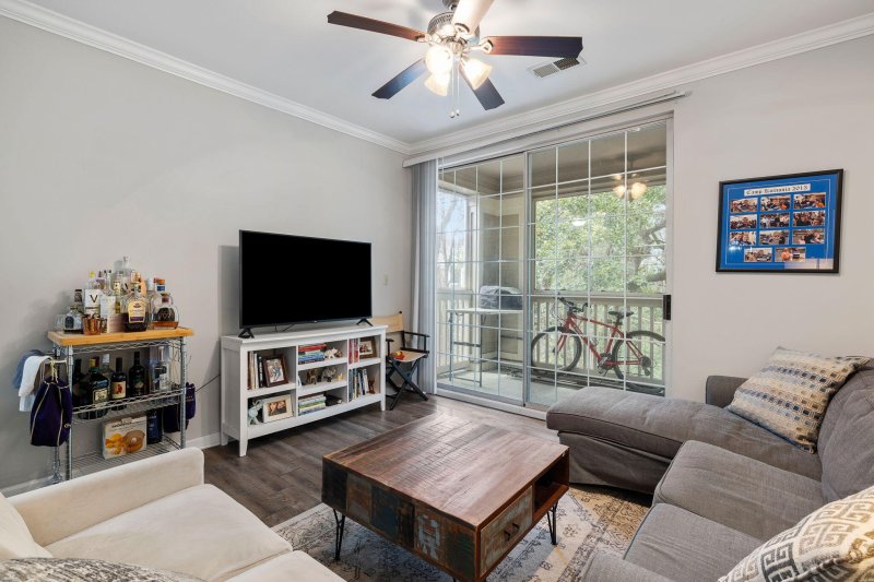 Property image 3 of 1600 Long Grove Drive 1226 in Seaside Farms, Mount Pleasant, SC 29464