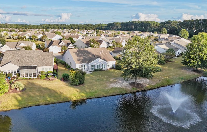Property image 4 of 349 Waterlily Way in Cane Bay Plantation, Summerville, SC 29486