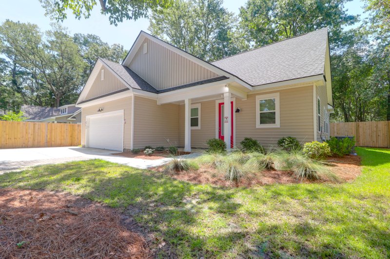 Property image 4 of 2755 Tyler Street in Deer Park, North Charleston, SC 29406