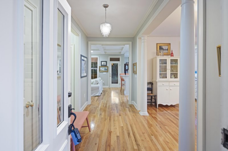 Property image 3 of 2922 Marsh Breeze Lane in Planters Pointe, Mount Pleasant, SC 29466