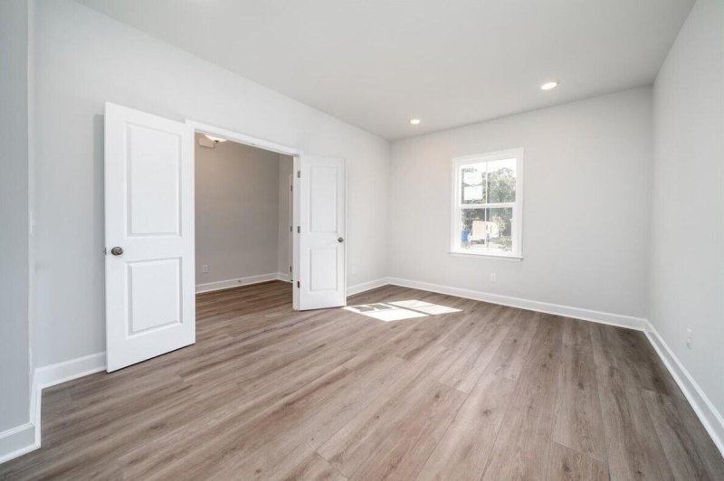 Property image 4 at 152 Royal Cainhoy Way, Huger, SC 29450