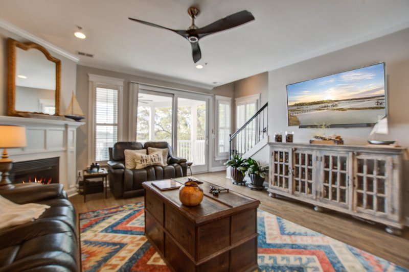 Property image 3 of 1637 Folly Creek Way 12 in Palmetto Pointe, Charleston, SC 29412