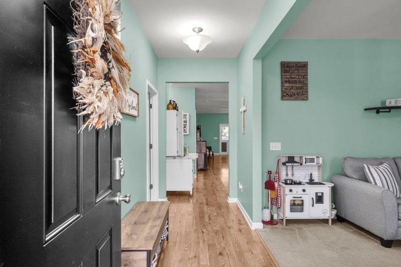 Property image 5 of 511 Stafford Springs Court in Cane Bay Plantation, Summerville, SC 29486