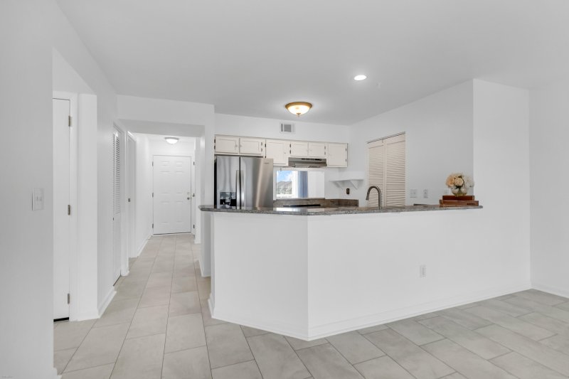 Property image 5 of 100 Mariners Cay Drive in Mariners Cay, Folly Beach, SC 29439