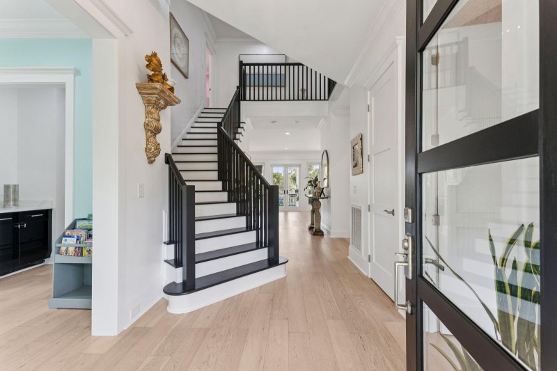 Property image 5 of 1212 Winding Creek Court in Beresford Creek Landing, Charleston, SC 29492