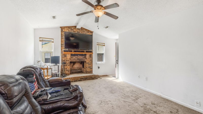 Property image 4 at 7632 Valleyview Circle, North Charleston, SC 29418