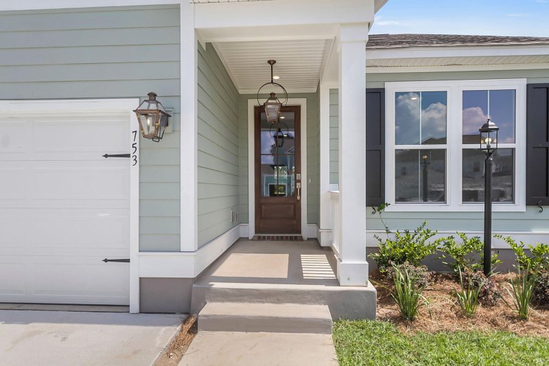 Property image 3 of 753 Maynard Lane in Cane Bay Plantation, Summerville, SC 29486