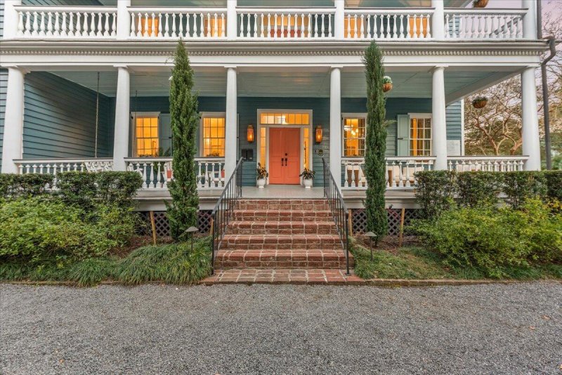 Property image 2 at 66 Warren Street, Charleston, SC 29403