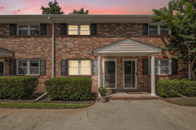 Property image 2 of 1852 Mepkin Road F4 in Mepkin Place, Charleston, SC 29407