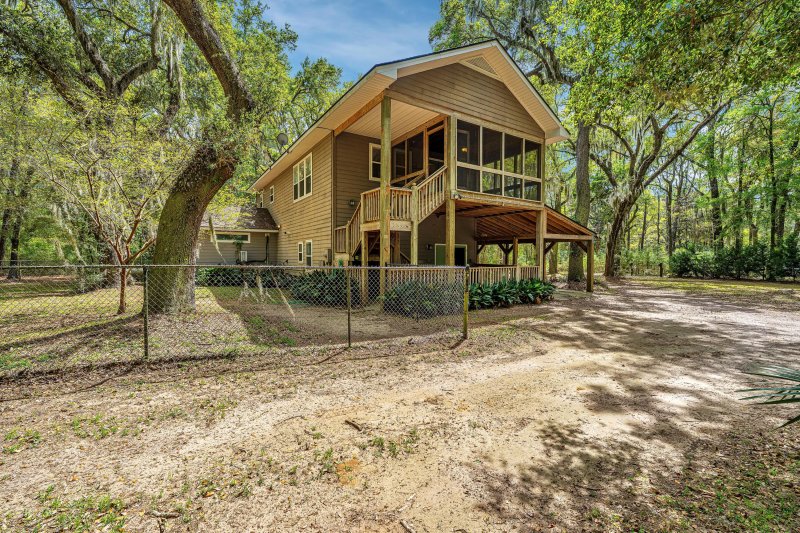 Property image 5 at 8389 Chisolm Plantation Road, Edisto Island, SC 29438