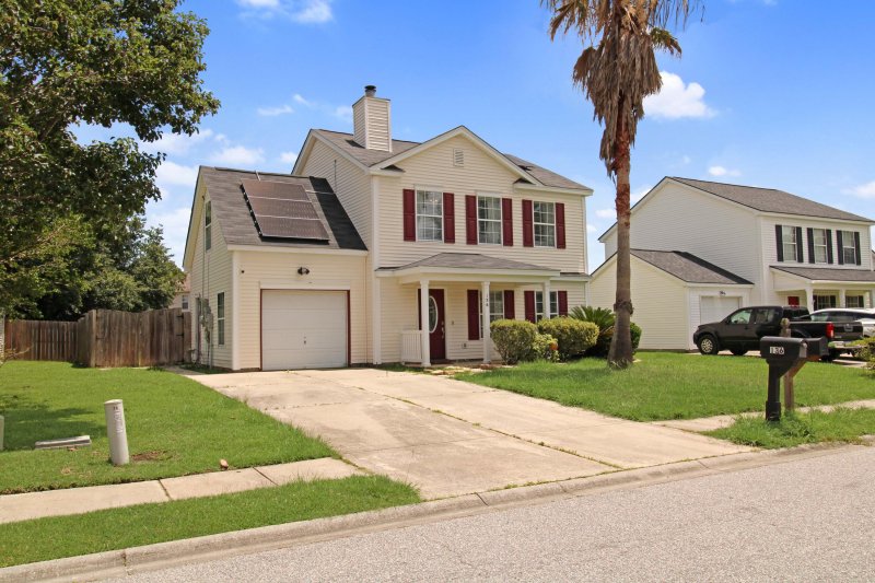 Property image 3 of 136 Blue Jasmine Lane in Scotts Mill, Summerville, SC 29483