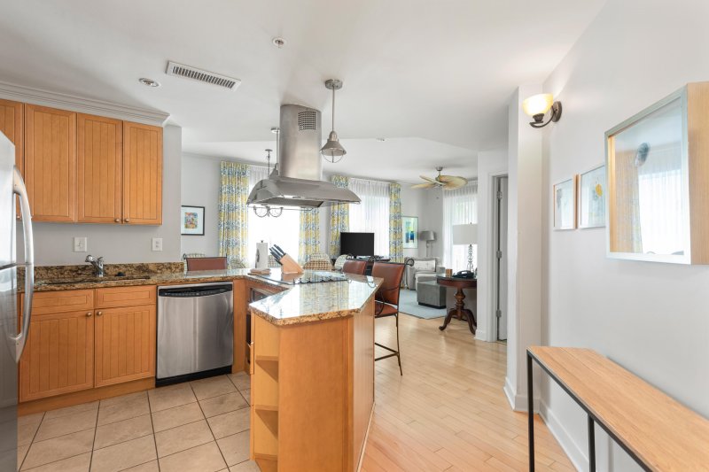 Property image 5 of 5800 Palmetto Drive in Wild Dunes Resort, Isle of Palms, SC 29451