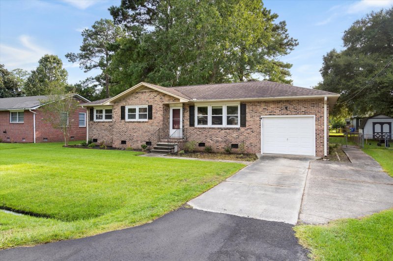 Property image 3 at 5317 Mcroy Street, North Charleston, SC 29418