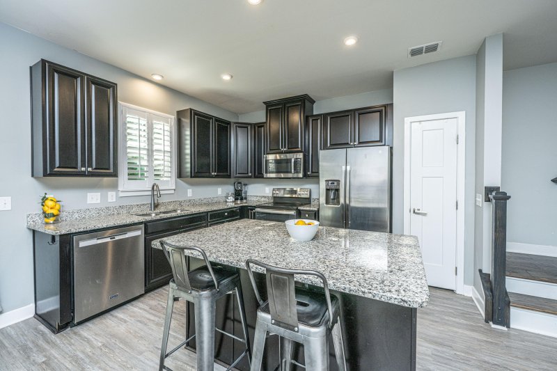 Property image 3 of 109 Queen Palm Court in Palmetto Row, Summerville, SC 29485