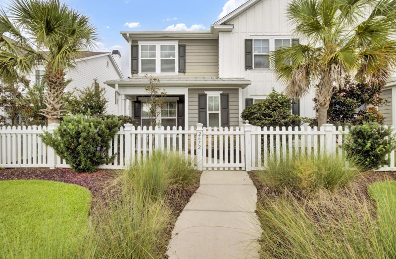 Property image 2 of 2672 Park West Boulevard in Park West, Mount Pleasant, SC 29466