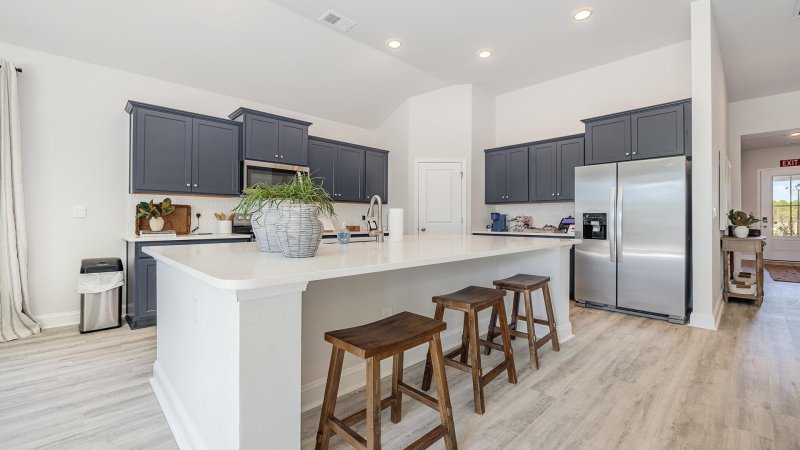 Property image 2 of 324 Willow Run Drive in Cane Bay Plantation, Summerville, SC 29486