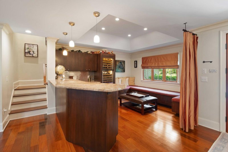 Property image 4 of 897 Kushiwah Creek Court in Stiles Point Plantation, Charleston, SC 29412