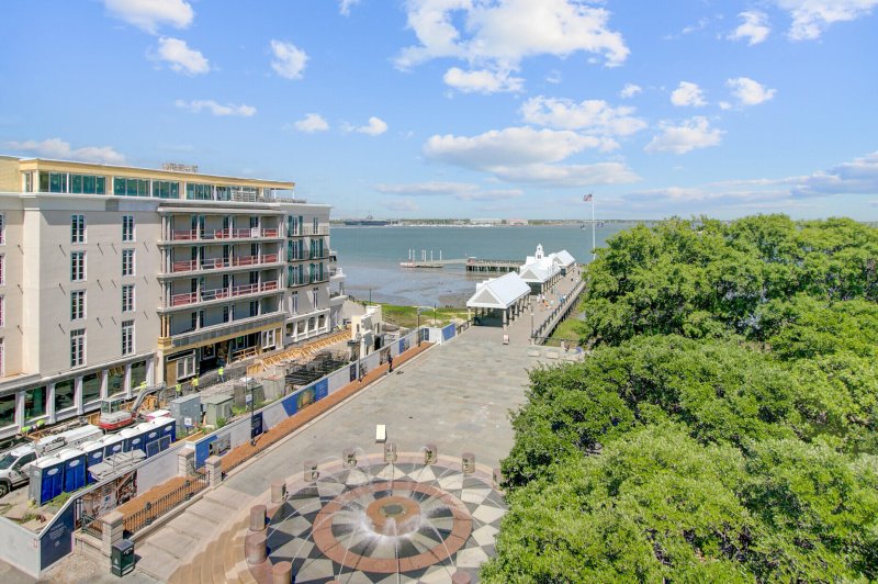 Property image 2 of 1 Vendue Range I in One Vendue Range, Charleston, SC 29401