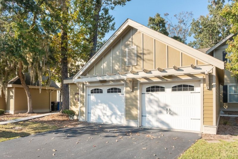 Property image 5 of 5502 Colonial Chatsworth Circle in Summers Bend on the Ashley, North Charleston, SC 29418