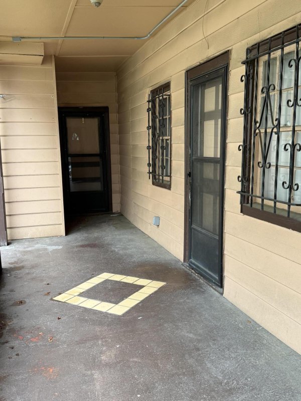 Property image 3 at 43 Ashe Street, Charleston, SC 29403