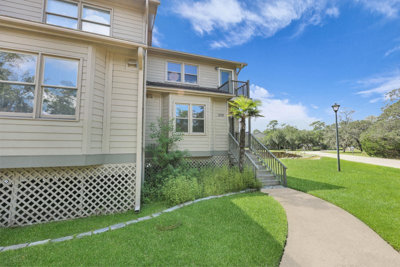 Property image 2 of 205 River Breeze Drive in Waterway South, Charleston, SC 29407