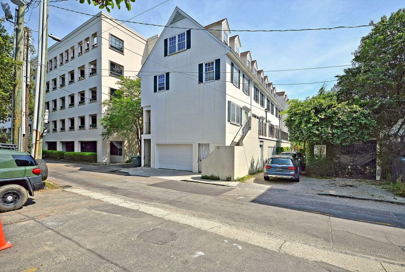 Property image 2 of 15 Horlbeck Alley 7 in Harleston Village, Charleston, SC 29401