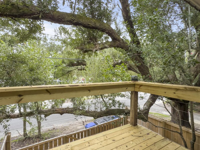 398 Country Club Boulevard B2