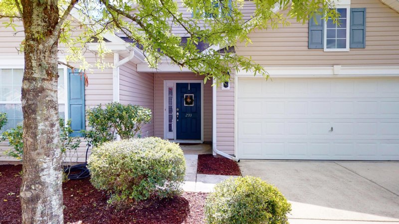Property image 2 at 233 Sparkleberry Lane, Ladson, SC 29456