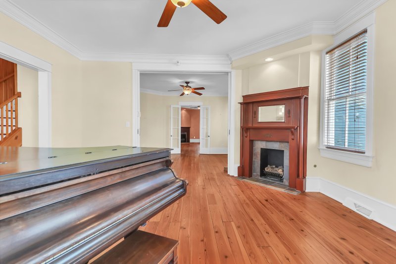 Property image 5 of 31 Society Street in Ansonborough, Charleston, SC 29401