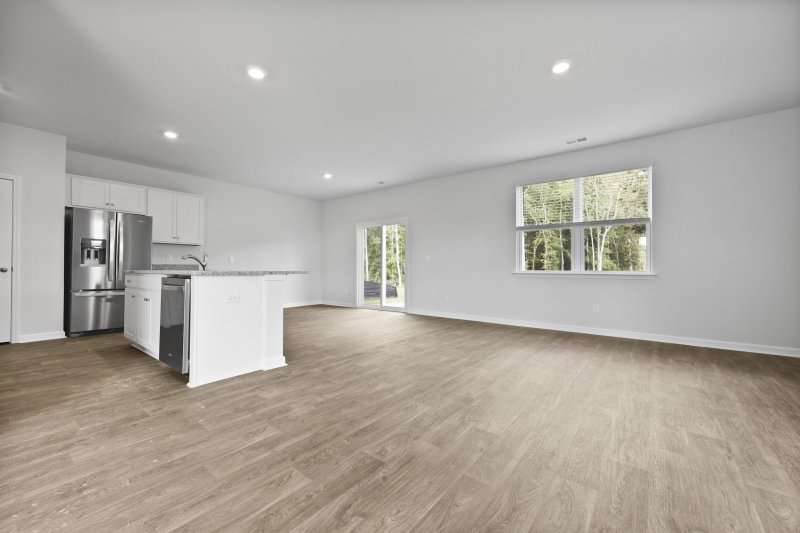 Property image 3 of 716 Long Bluff Road in Cane Bay Plantation, Summerville, SC 29486