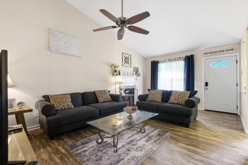 Property image 4 of 162 Robert Drive in Moss Point, Ladson, SC 29456