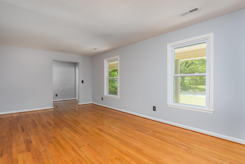 Property image 4 at 52 Shrewsbury Road, Charleston, SC 29407