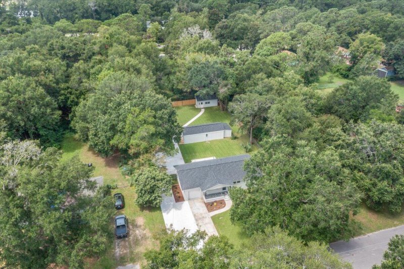 Property image 3 of 1333 Teal Avenue in Clarks Sound, Charleston, SC 29412