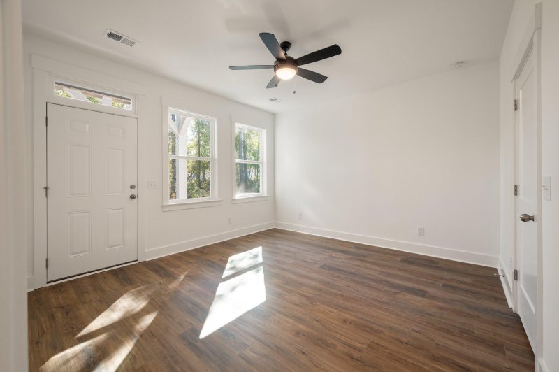 Property image 3 at 406 Katies Scenic Court, Charleston, SC 29492