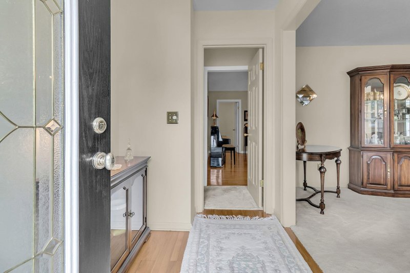 Property image 4 of 1647 Sulgrave Road in Forest Lakes, Charleston, SC 29414