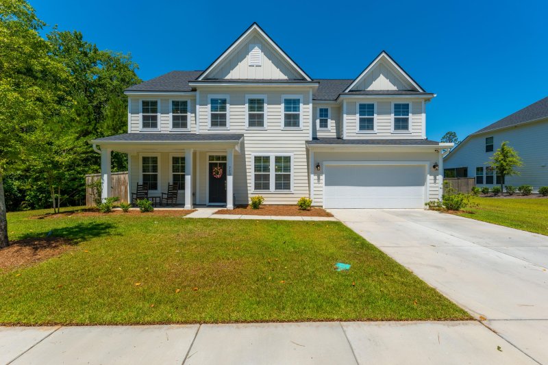 Property image 4 at 713 S Pointe Boulevard, Summerville, SC 29483