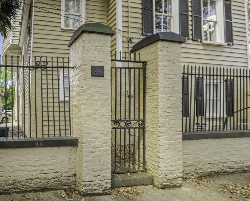 Property image 5 of 33 Pitt Street 3 in Harleston Village, Charleston, SC 29401