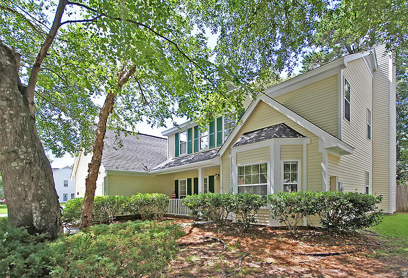 Property image 2 at 411 Thomaston Avenue, Summerville, SC 29485