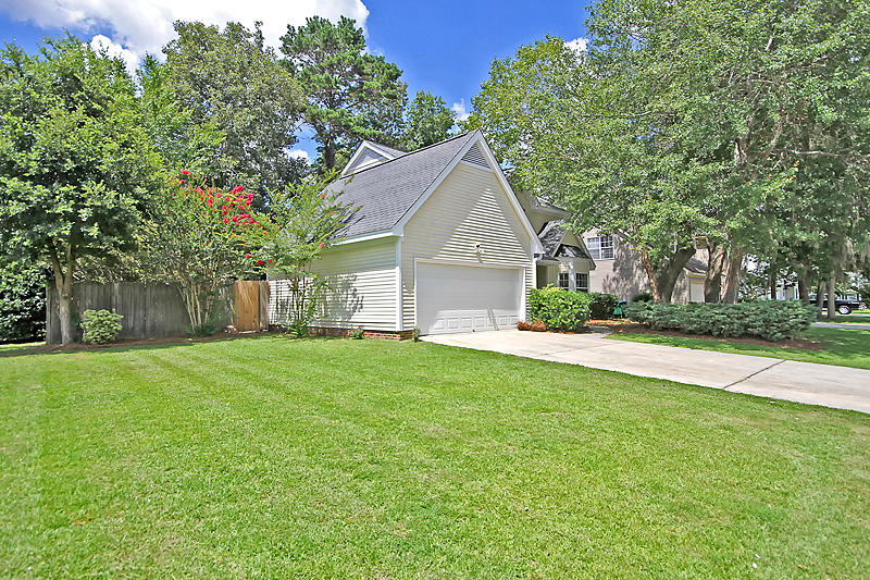 Property image 3 at 411 Thomaston Avenue, Summerville, SC 29485