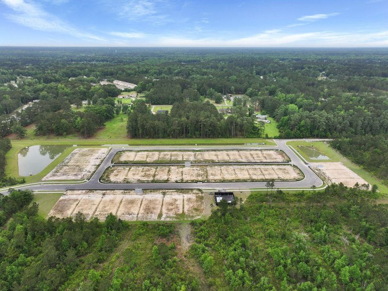 Property image 2 of 165 Grouper Lane in The Cove at Mallard Crossing, Summerville, SC 29483