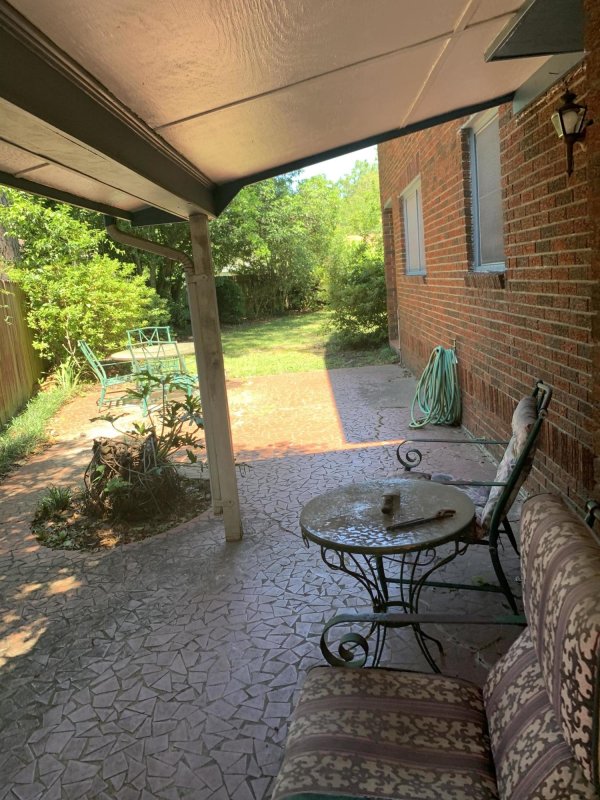 Property image 3 at 1340 Pooshee Drive, Charleston, SC 29407