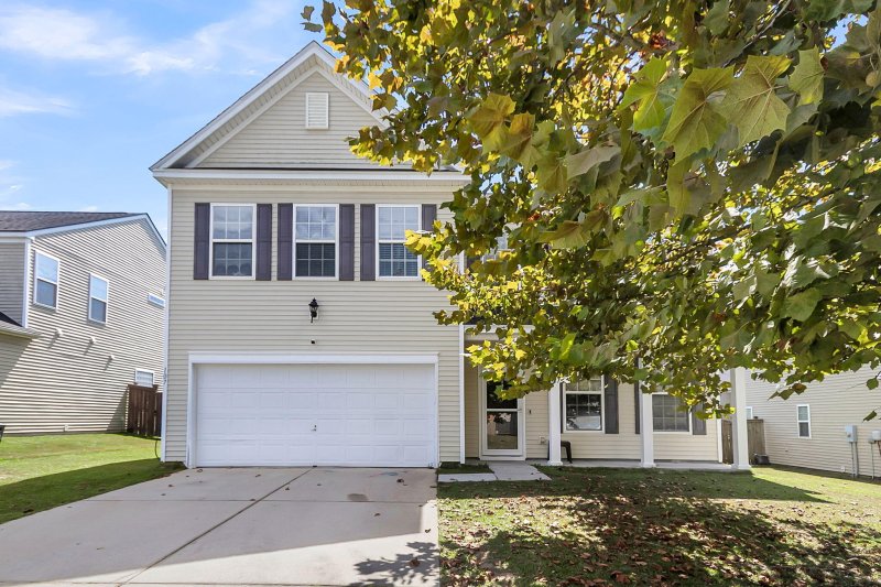 Property image 2 of 107 Brick Park Lane in Brickhope Greens, Goose Creek, SC 29445