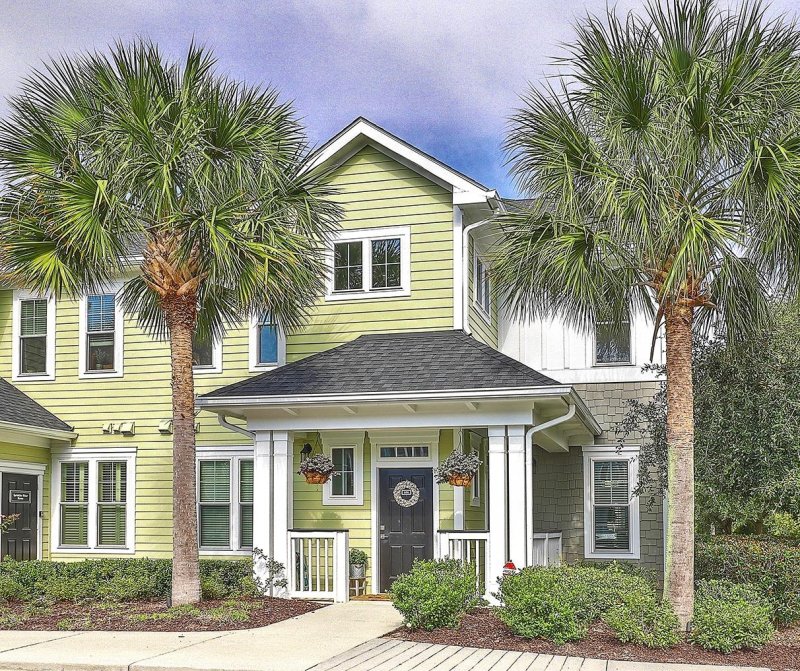 1225 Blakeway Street 606