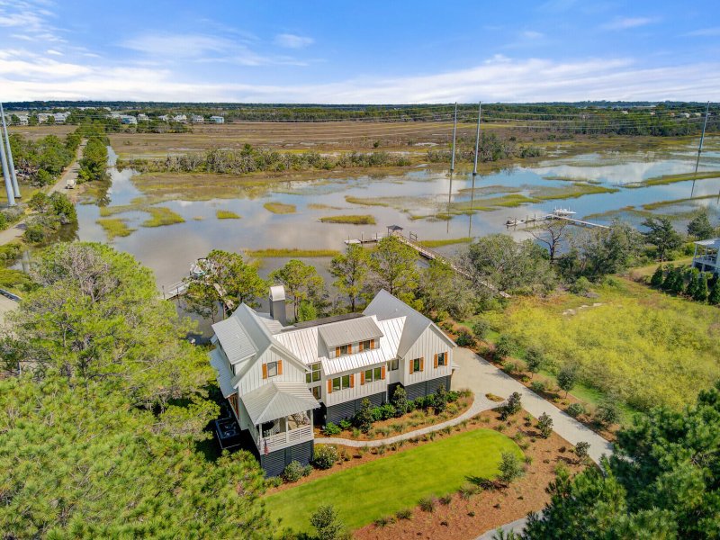 Property image 4 of 3015 Creek Cottage Lane in Johns Island, Johns Island, SC 29455