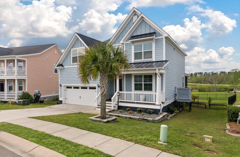 Property image 2 at 545 Pendleton Drive, Moncks Corner, SC 29461