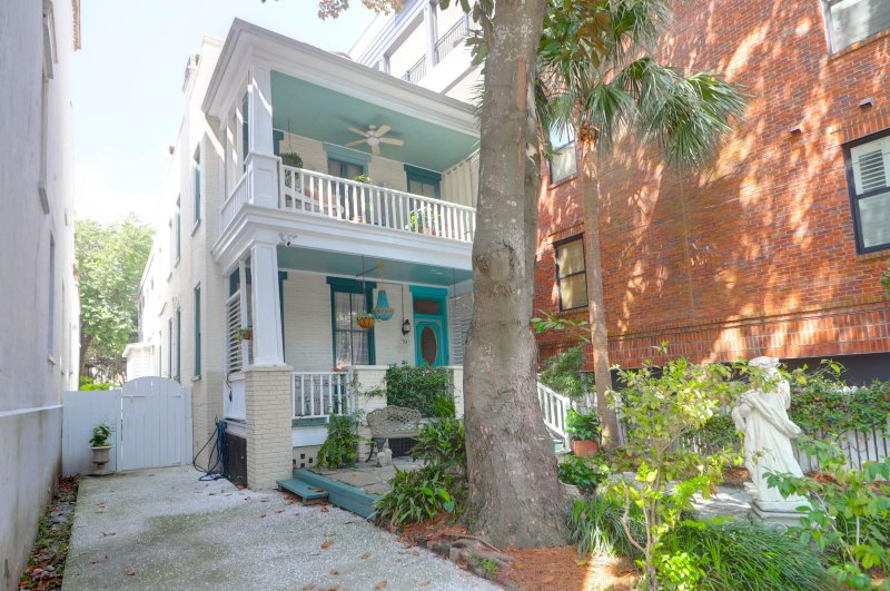 Property image 5 at 78 Society Street, Charleston, SC 29401