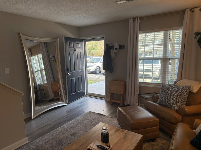 Property image 3 of 507 Stinson Drive 8d in Wildwood Town Homes, Charleston, SC 29407