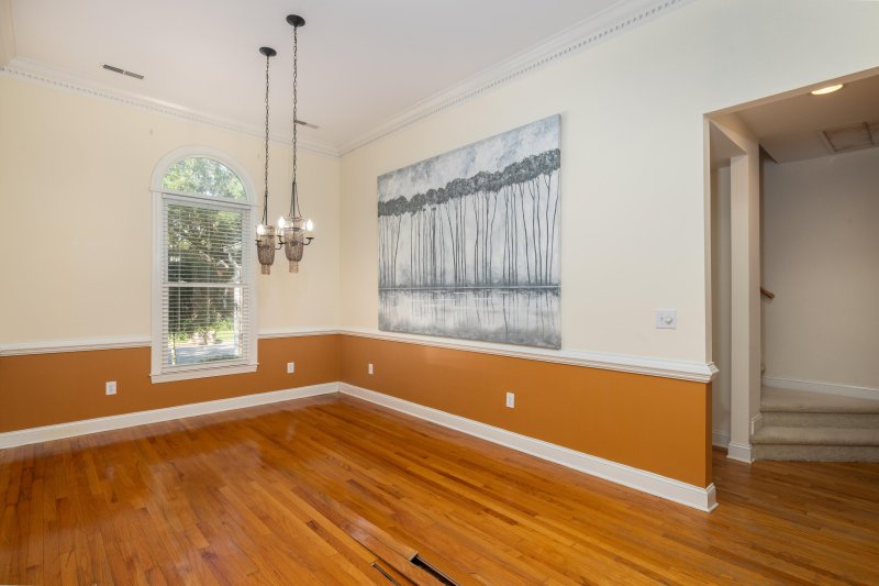 Property image 4 of 1387 Southlake Drive in Lakeshore, Mount Pleasant, SC 29464