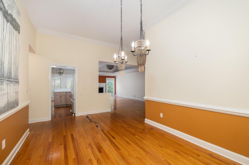 Property image 5 of 1387 Southlake Drive in Lakeshore, Mount Pleasant, SC 29464