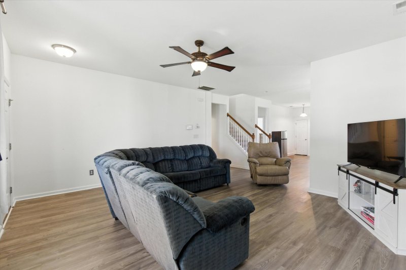 Property image 4 at 407 Mossy Wood Road, Summerville, SC 29486